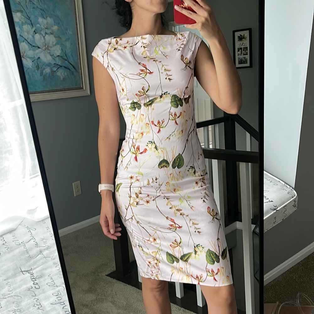 In new condition dress by Zara - Picture 4 of 10